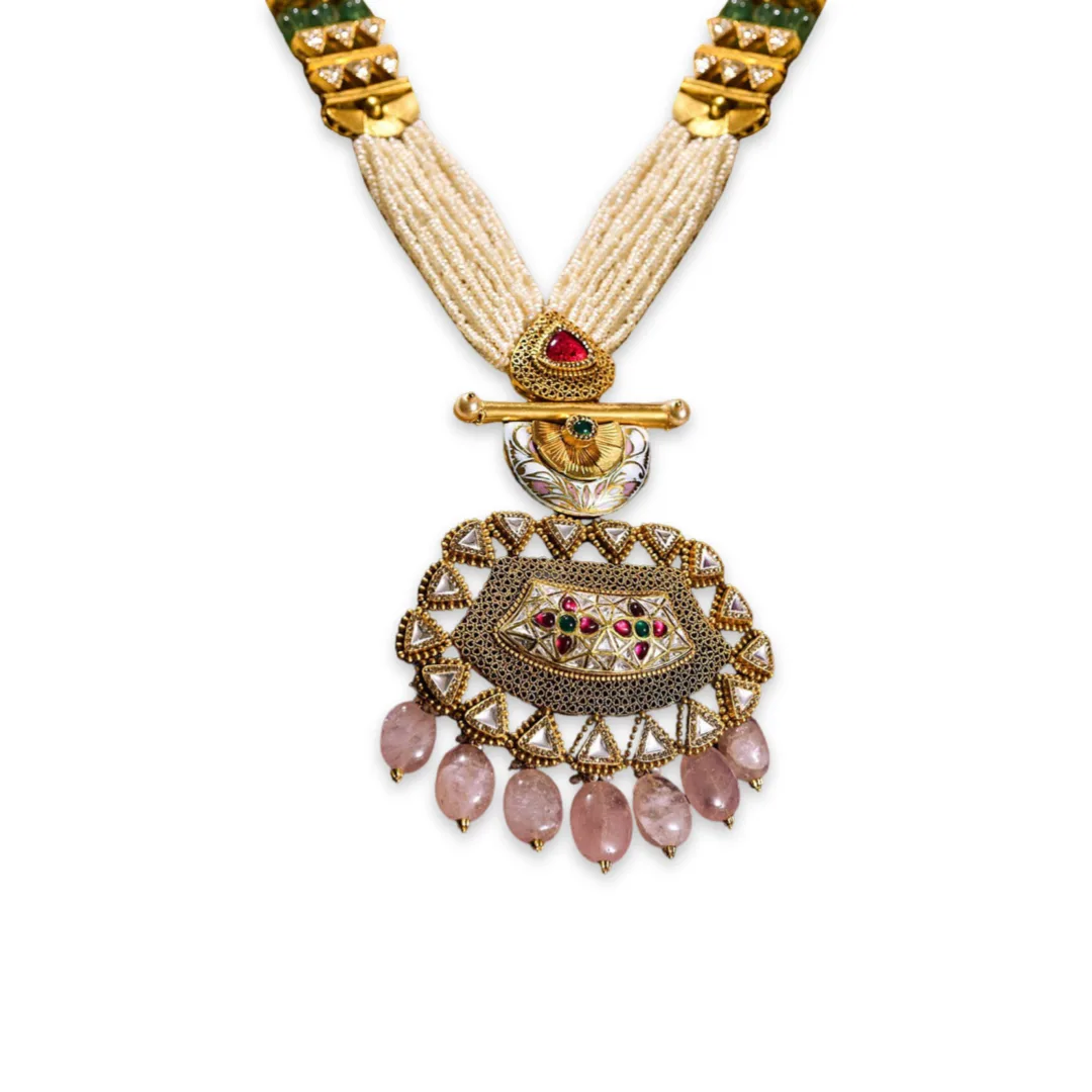 NECKLACE 22K
