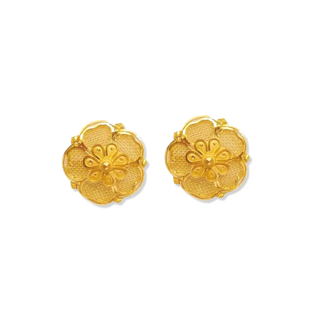 GOLD STUDS